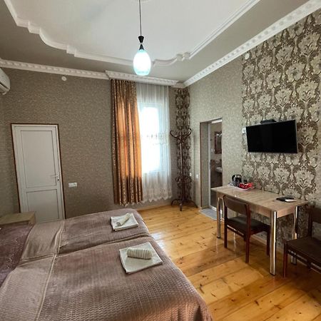 Elco Hotel Zugdidi Exterior foto