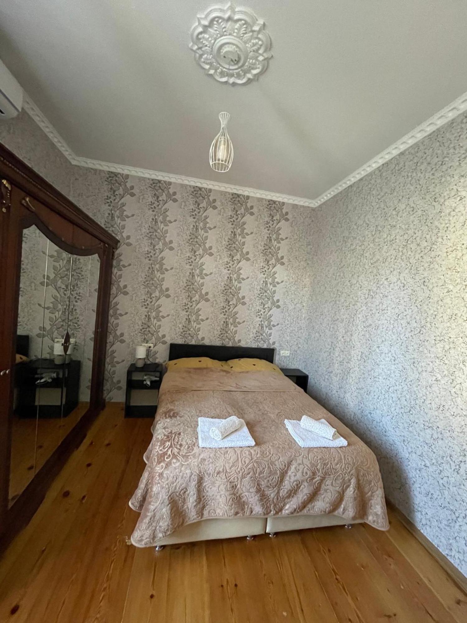 Elco Hotel Zugdidi Exterior foto
