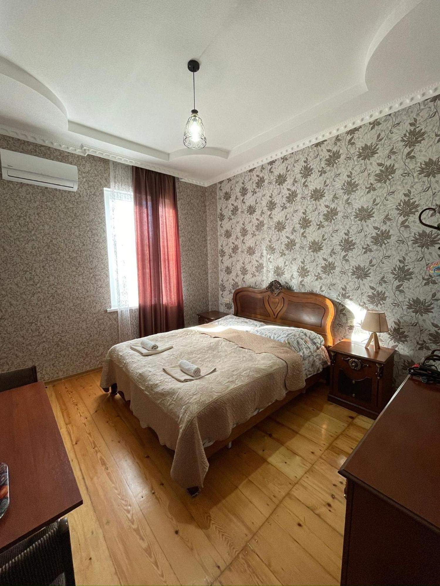 Elco Hotel Zugdidi Exterior foto