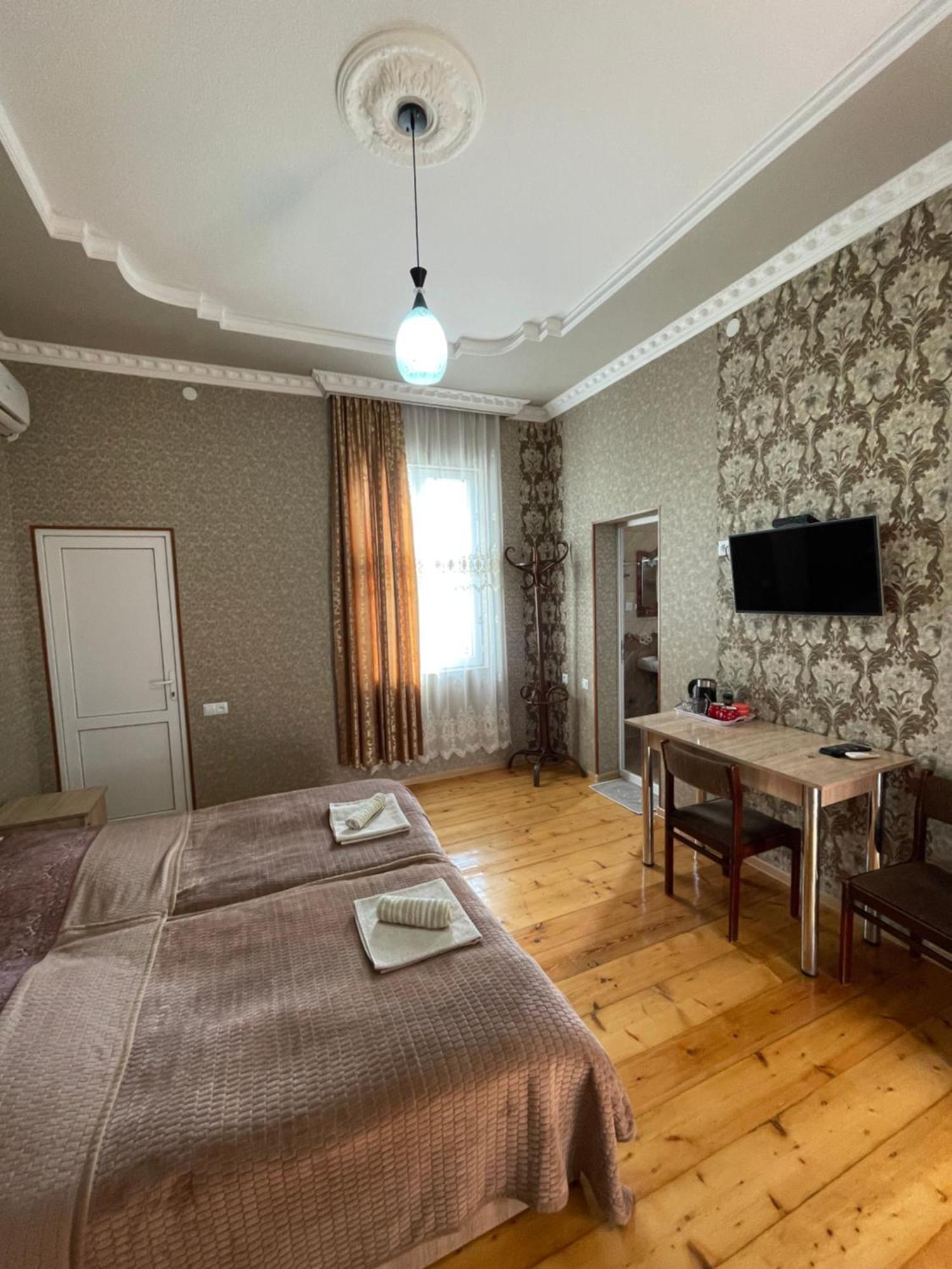 Elco Hotel Zugdidi Exterior foto